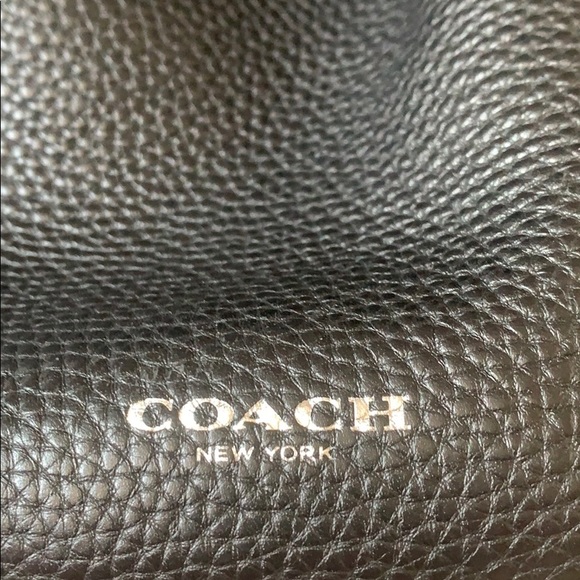 Coach - Black Leather Shoulder Purse with Scarf - Picture 2 of 15